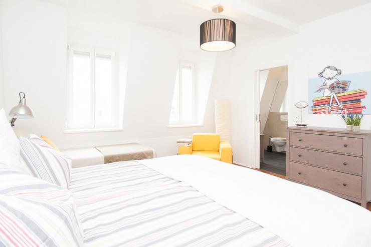 Lovelydays luxury service apartment rental - Vienna - Vienna - Castelligasse - Lovelysuite - 2 bedrooms - 2 bathrooms - King bed - 4a545666b4bb - Lovelydays
