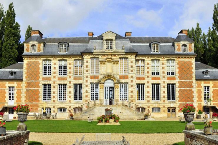 https://lovelydays.com/images/properties/img/Chateau-Edouard/Chateau-Edouard-1c5142595c07.jpeg
