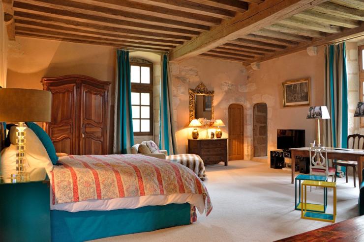 Lovelydays luxury service apartment rental - Île-de-France - Paris - Chateau de Boigneville - Lovelysuite - 7 bedrooms - 7 bathrooms - King bed - df862bb1c813 - Lovelydays