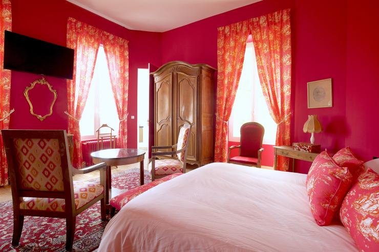Lovelydays luxury service apartment rental - Libourne - Chateau de JUNAYME - Lovelysuite - 7 bedrooms - 6 bathrooms - King bed - cf5c1968570a - Lovelydays