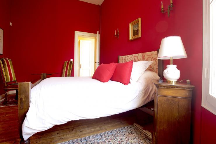 Lovelydays luxury service apartment rental - Libourne - Chateau de JUNAYME - Lovelysuite - 7 bedrooms - 6 bathrooms - King bed - dd5670865f41 - Lovelydays