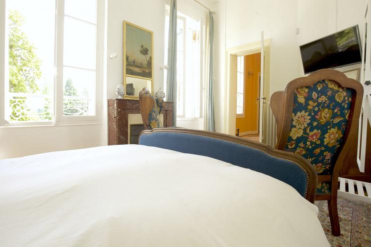 Lovelydays luxury service apartment rental - Libourne - Chateau de JUNAYME - Lovelysuite - 7 bedrooms - 6 bathrooms - King bed - 30b8c109d668 - Lovelydays