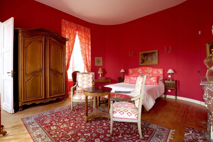 Lovelydays luxury service apartment rental - Libourne - Chateau de JUNAYME - Lovelysuite - 7 bedrooms - 6 bathrooms - King bed - 76d0dc2d406c - Lovelydays