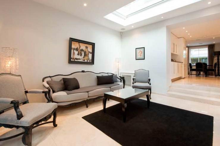 <p>Lovelydays Luxury Rentals introduce you pictures of a charming house in the heart of Belgravia</p>