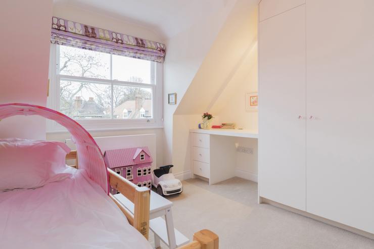 <p>Lovelydays Luxury Rentals introduce you pictures of a charming house in the heart of Chiswick</p>
