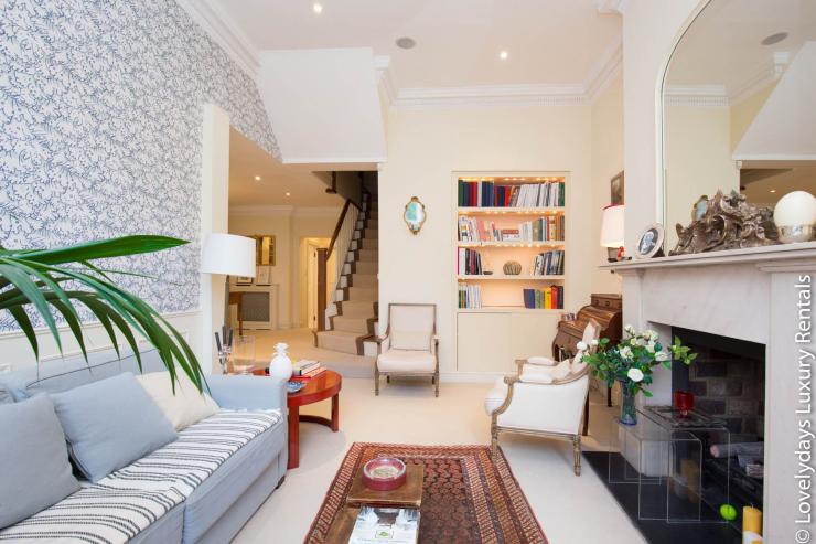 Lovelydays Luxury Rentals introduce this beautiful apartment in Chelsea, London