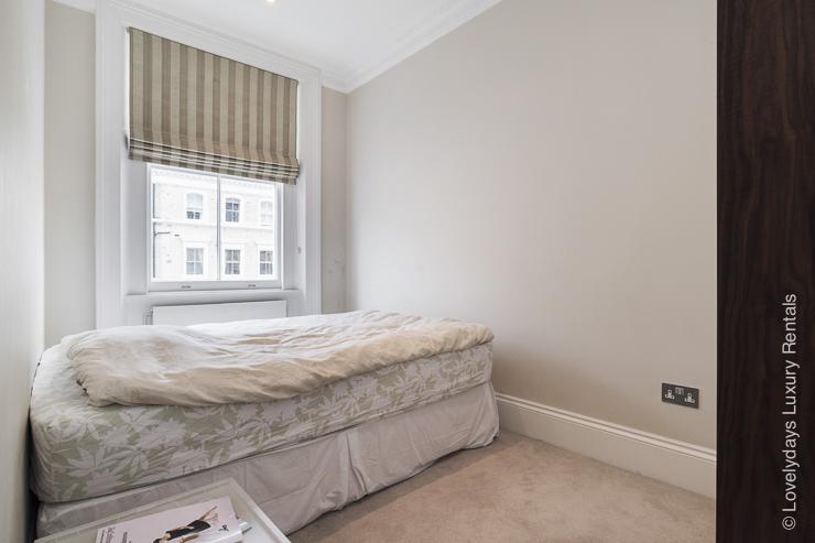 Lovelydays luxury service apartment rental - London - South Kensington - Onslow Gardens - Owner - 3 bedrooms - 2 bathrooms - Single bed - 21172c89957e - Lovelydays