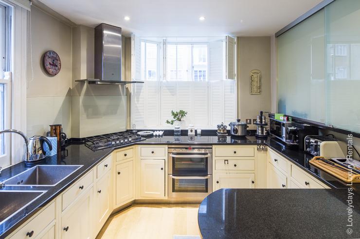 Lovelydays Luxury Rentals introduce this beautiful house in South Kensington, London